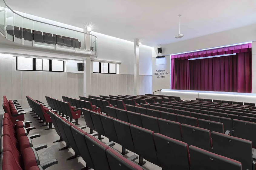 Cota Cero Interiorismo sala de actos