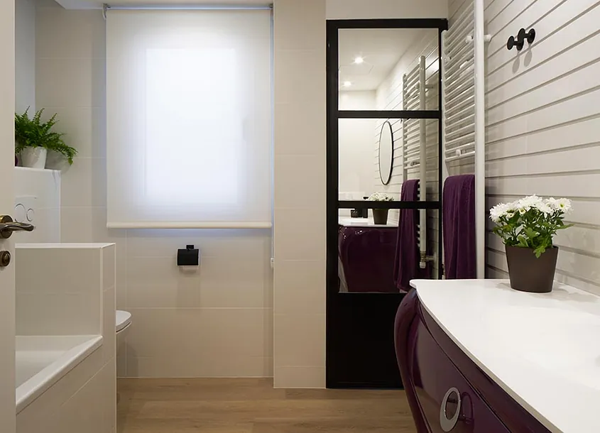 Cota Cero Interiorismo baño moderno